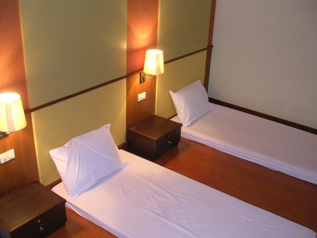 Hatyai Golden Crown Hotel Hat Yai Exterior foto