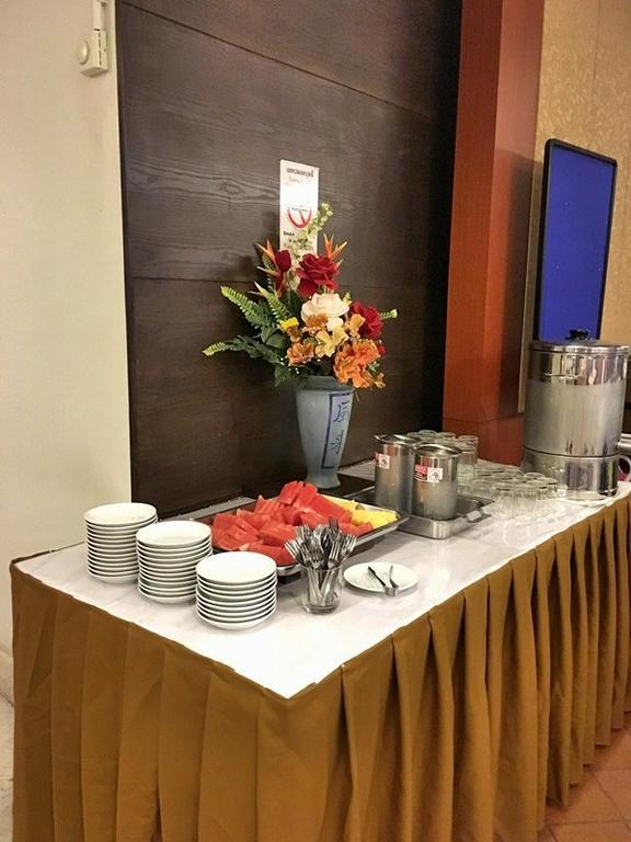 Hatyai Golden Crown Hotel Hat Yai Exterior foto